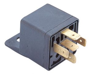 VP68002 Universal Relay, 24V 5P, 30A